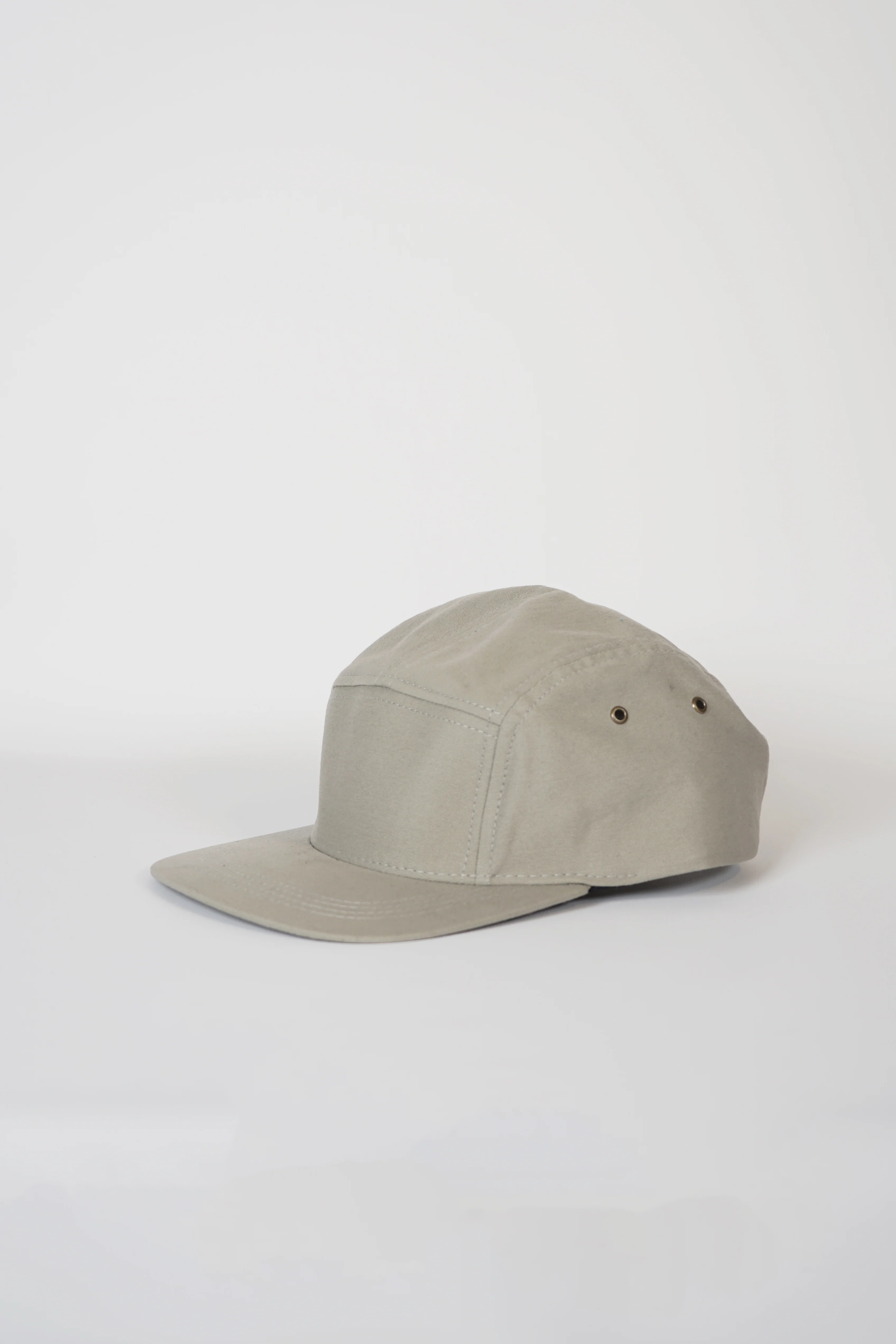 5-Panel Cap Made in USA Light Grey - Image 3