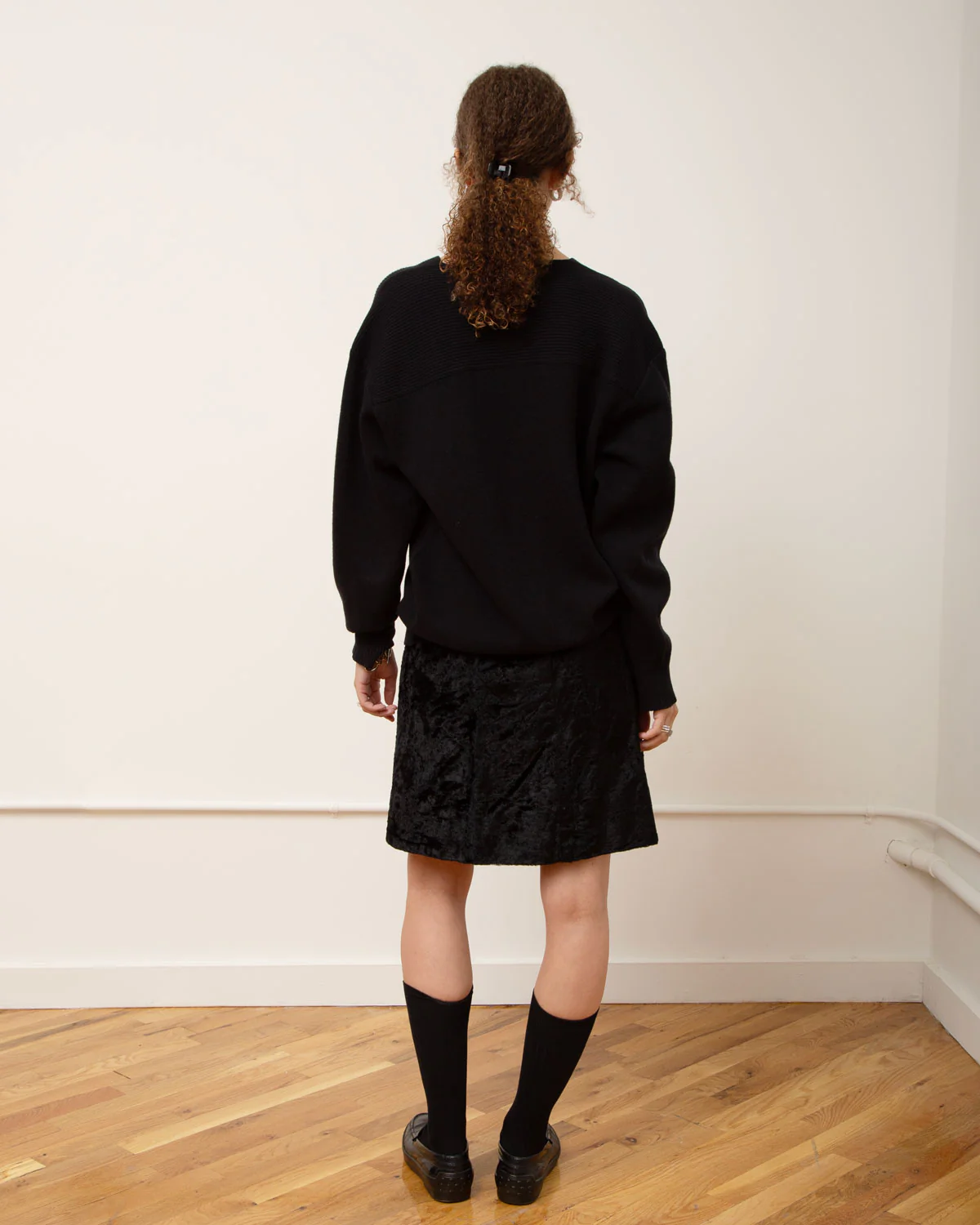 Faux Fur Mini Skirt - Image 4